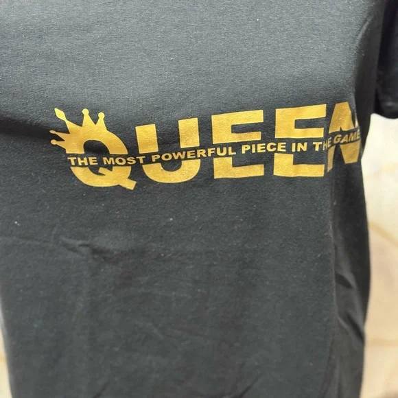 Queen Graphic Tee Black Gold Statement Shirt Casual Boss Babe T Shirt - Picture 3 of 4